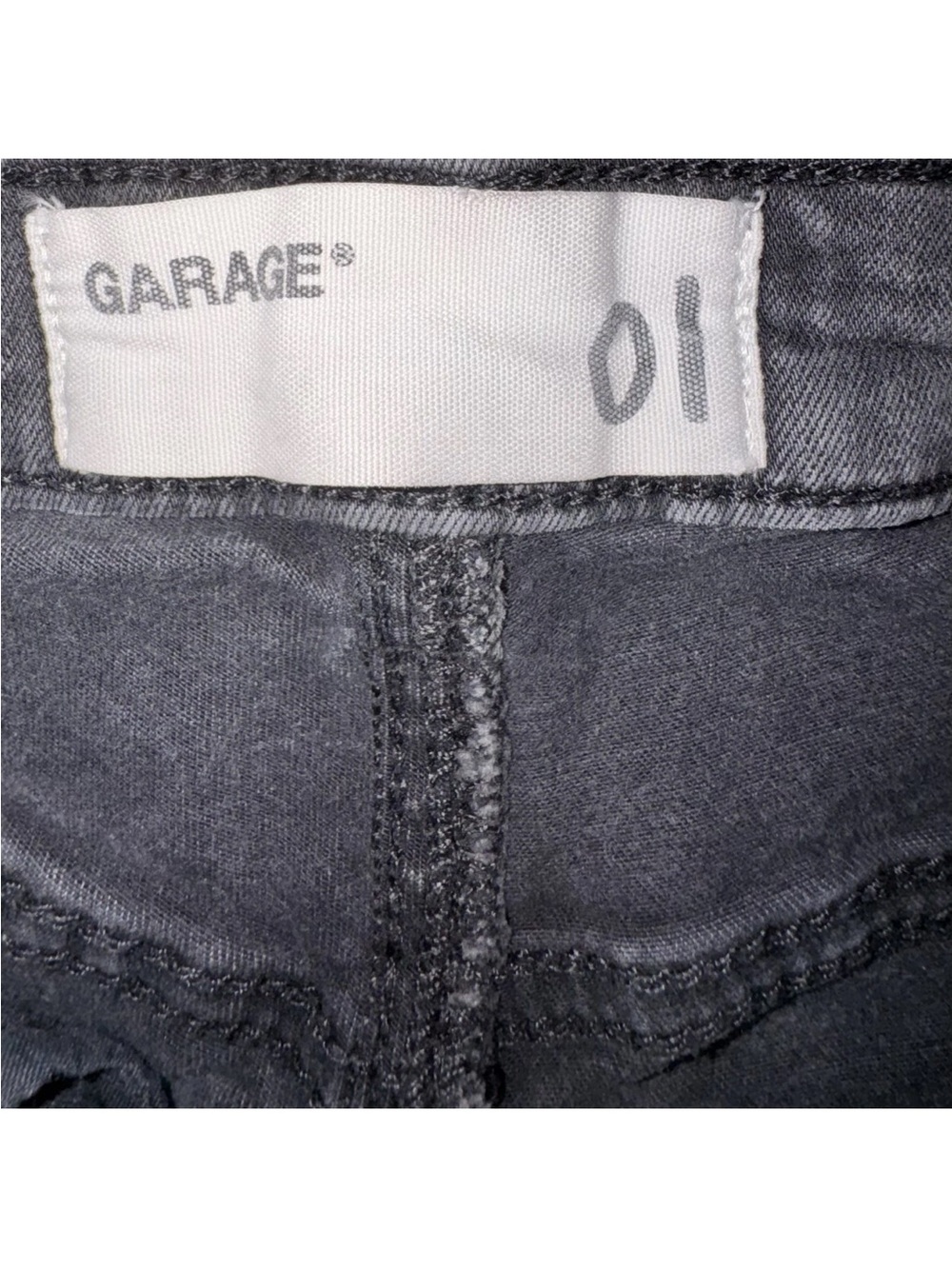 Garage Distressed Grey Skinny Women's Jeans Sz 01 - Picture 4 of 12